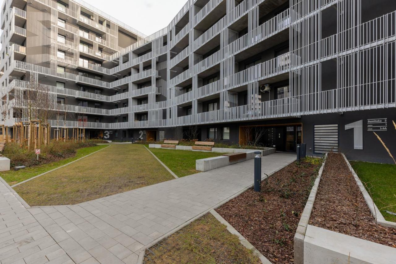 Stacja Wola Apartments With Parking By Noclegi Renters Warszawa Eksteriør billede
