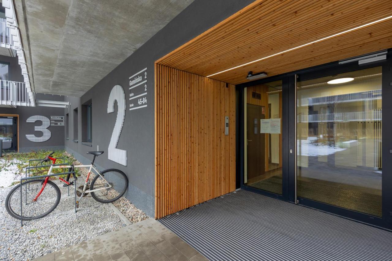 Stacja Wola Apartments With Parking By Noclegi Renters Warszawa Eksteriør billede